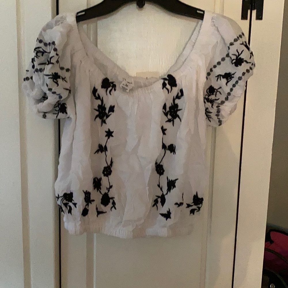 Fun little feminine top